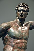 Бронзовская скульптура Диадоха II в. до н.э. в собрании музея Палаццо Массимо. Деталь