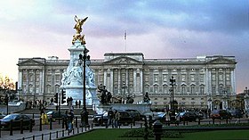 Buckingham Palace, a Grade I listed building.