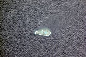 Theva-i-Ra photographié depuis l'espace (Station spatiale internationale, 2001).