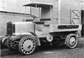 1911 - Prototype of the Châtillon-Panhard heavy artillery tractor, all wheel drive and all wheel steering.