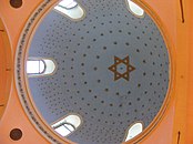 Купол Стамбульской синагоги ашкенази.JPG