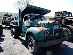 Gilberton Coal Co Old Trucks, Гилбертон, Пенсильвания 02.JPG
