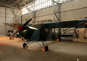 HAL Krishak vystavený v leteckém muzeu v Novém Dillí