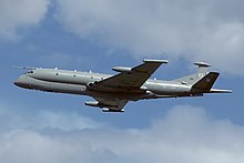 Nimrod MR.2 XV243 of No. 120 Squadron in 1993. Hawker Siddeley Nimrod MR2 (801), UK - Air Force AN1914655.jpg