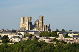 Laon e sua catedral.
