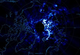 Leuchtende Nachtwolken, aufgenommen vom Erdbeobachtungssatelliten AIM