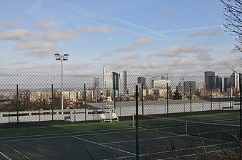 Tennis municipal de Suresnes.