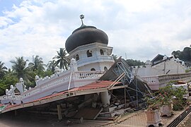 Masjid roboh di Kuta Pangwa