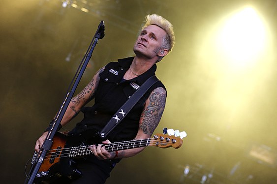 Mike Dirnt (Green Day) (commons, de)