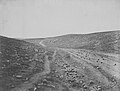 Roger Fenton: Údolí stínu smrti s cestou plnou dělostřeleckých koulí, 1855