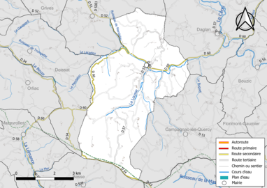 Carte en couleur présentant le réseau hydrographique de la commune