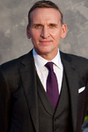 Christopher Eccleston.