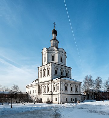 803. Трапезная с церковью Михаила Архангела Андроникова монастыря, Центральный округ Автор — Butsenin