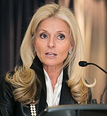 Isabelle Hudon at Panel des Femmes Leaders de Montréal in 2013