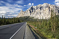 Dalton Highway am Sukakpak Mountain (1359 m)