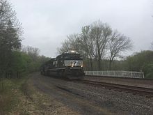 NS SD70ACe 1132 EB Valley Forge PA.jpg
