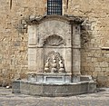 Brunnen am Erzbischöflichen Palast in Narbonne
