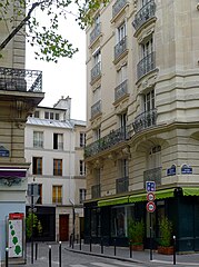 Entrée du passage, avenue Ledru-Rollin.