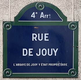 Voir la plaque.