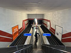 Vue des quais depuis la mezzanine.