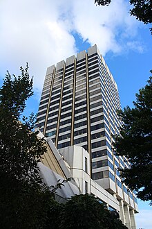 Kent House Tower The London Studios 20160901.jpg