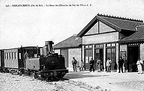 Corpet-Louvet (no 610-1894) Chemins de fer économiques des Charentes, en gare des Sablanceaux sur l'ile de Ré.