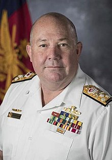 Вице-адмирал Стюарт Майер 2019.jpg