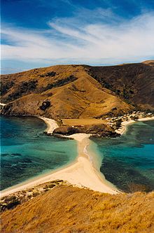 A tidal sandbar connecting the islands of Waya and Wayasewa of the Yasawa Islands, Fiji WayaWayasewa.jpg