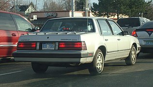Pontiac 6000 LE.