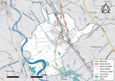 Carte en couleur présentant le réseau hydrographique de la commune