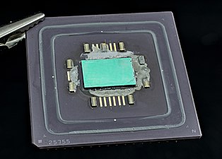A delidded AMD K6 processor
