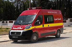سيَّارة من طراز فيات مُخصصة للحماية المدنيَّة في تونس العاصمة