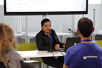 Lightning talk on Bikol Wikipedia as a local resource