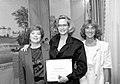 Cybill Shepherd at the Smithsonian "Castle", flanked by Museum employees (l.) Edith Mayo and Marilyn Lyons.