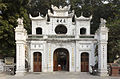 L'entrée du temple Quan Thanh
