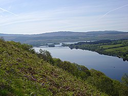 Loch Awe - geograph.org.uk - 171800.jpg