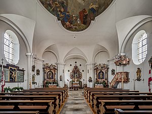 Der Innenraum der Pfarrkirche