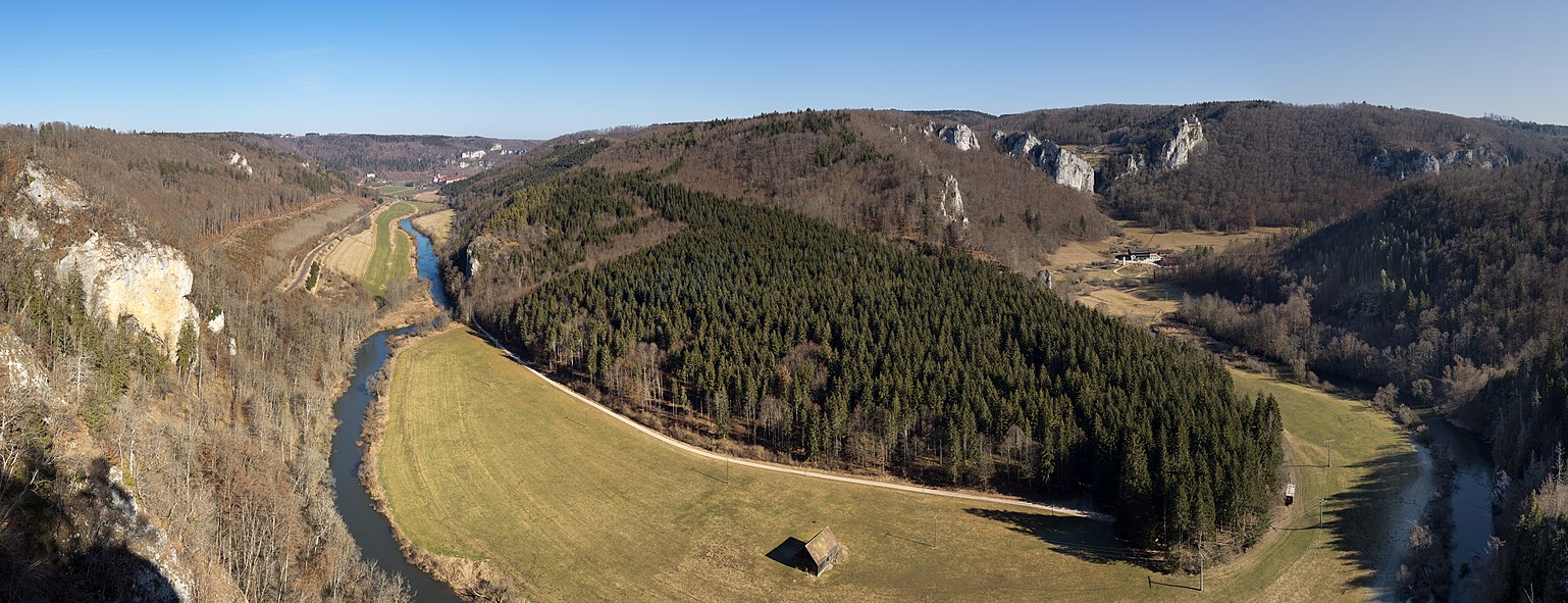 Blick vom Knopfmacherfelsen, 180°-Panorama