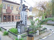 Tudor Vladimirescu monument