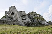 Un château en ruine