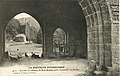 L'entrée de l'abbaye de Bon-Repos (carte postale, vers 1920).