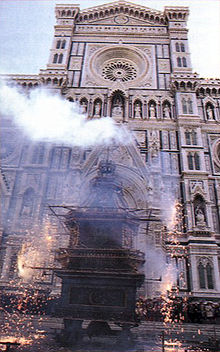 The cart explosion outside the Duomo di Firenze Scoppio del carro.jpg