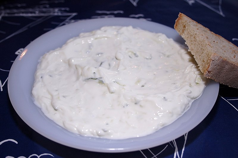 File:Tzatziki01.jpg