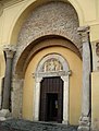 Chiesa di Santa Sofia, portale