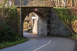 Voormalige spoorbrug in Lasauvage over CR176a