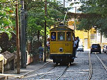 Head-on view, Rio de Janeiro tram 10 on Rua Murtinho.jpg