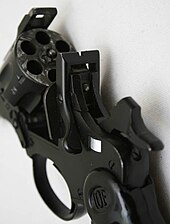 An IOF .32 top-break revolver IOF-32-REV-4.JPG