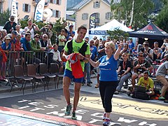 Jez Bragg, vainqueur en 2010, ici en 2013 aux côtés de Catherine Poletti.