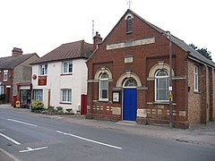 Meppershall High Street, Beds - geograph.org.uk - 63228.jpg