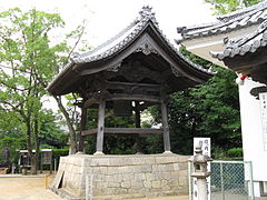 Cloche du temple